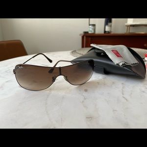 Ray-Ban 3211 aviators